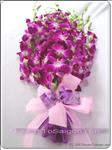 Send our 15 stems of exquisite purple phalaenopsis orchid, the color once reserved for kings and queens, and your special someone will feel like royalty.
It is a luxurious way to celebrate a wide variety of occasions. Or just to say "I miss you".